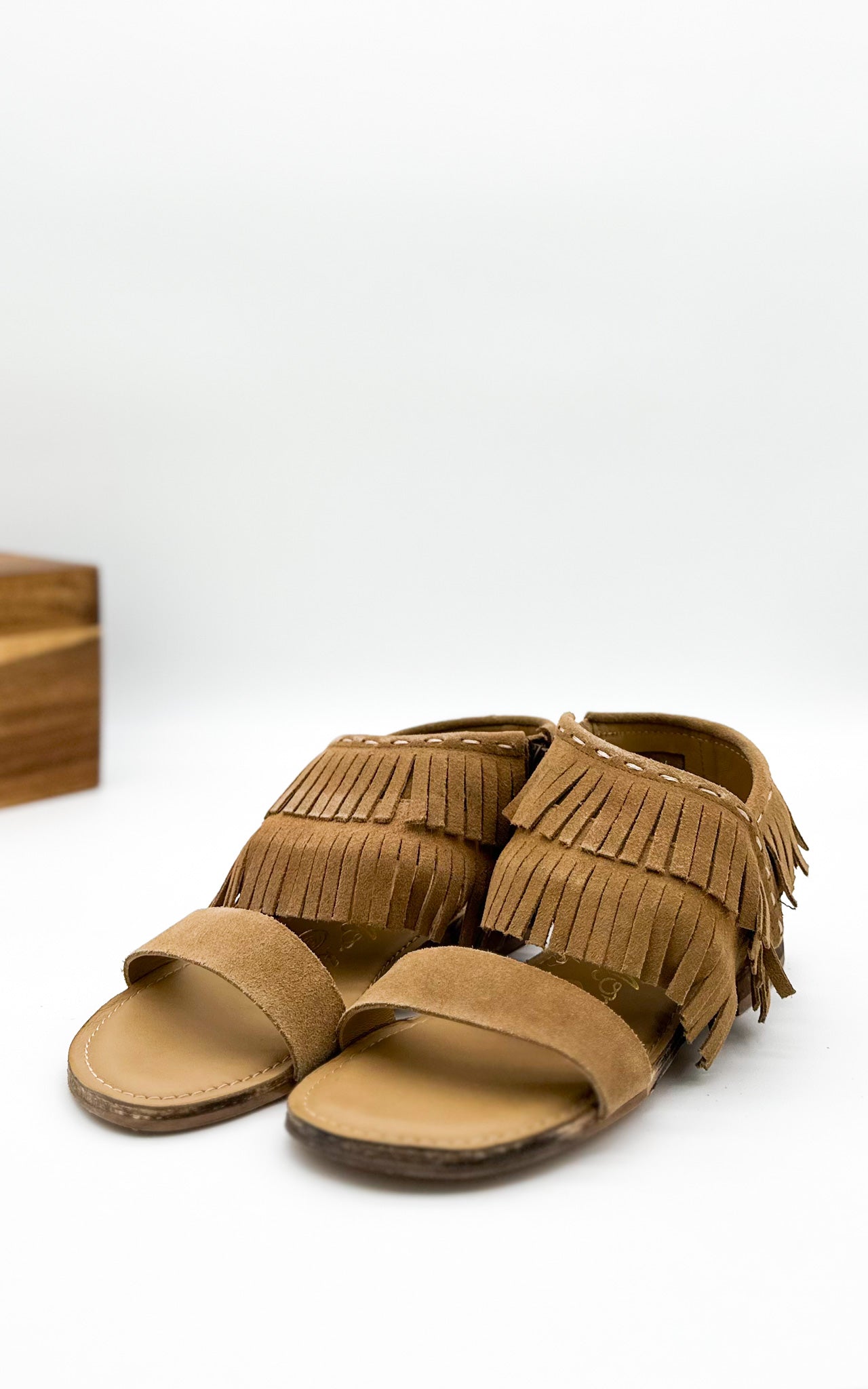 Naughty Monkey Fringe Star Sandal in Tan
