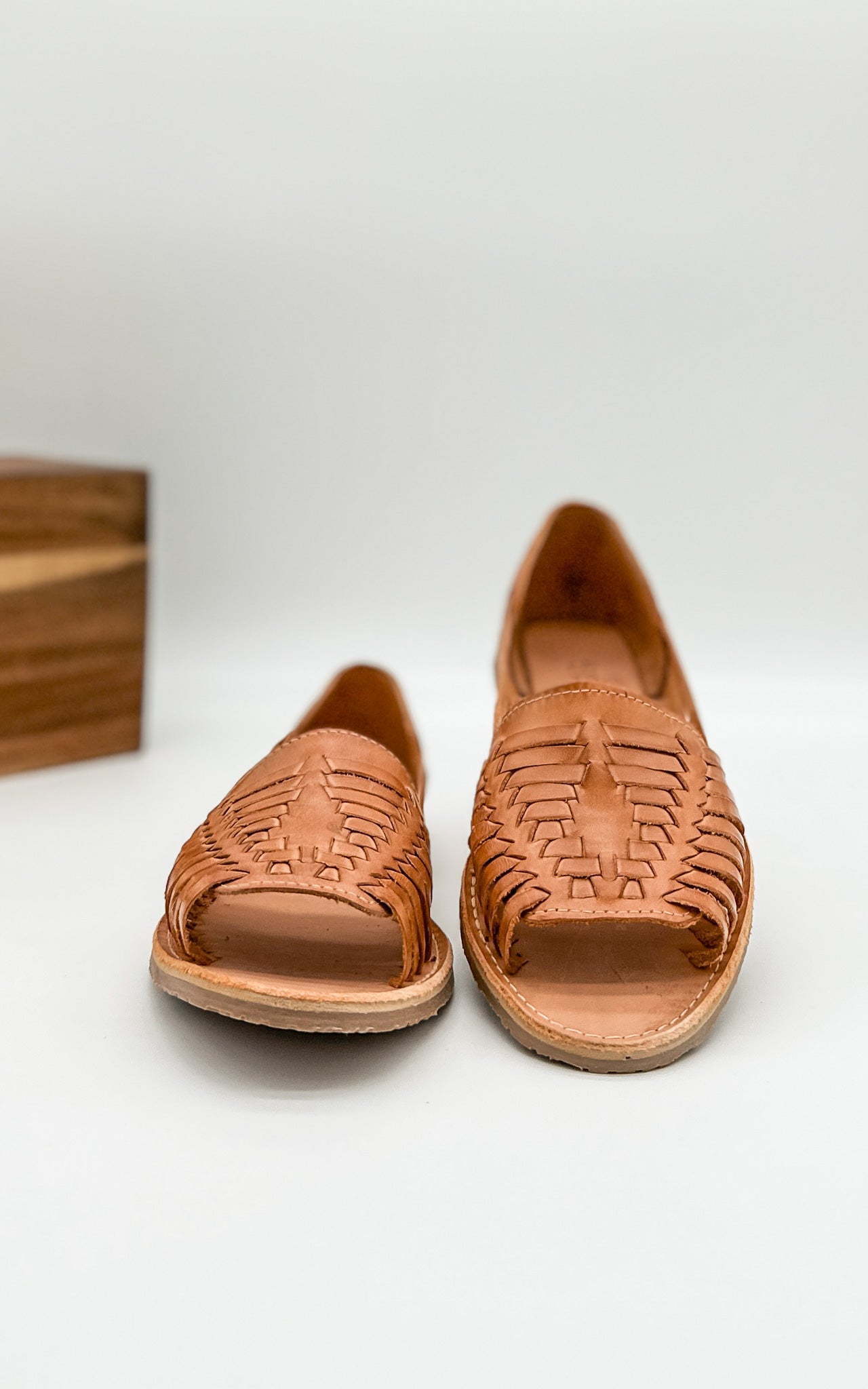 Sbicca Jared Woven Huarache Sandal