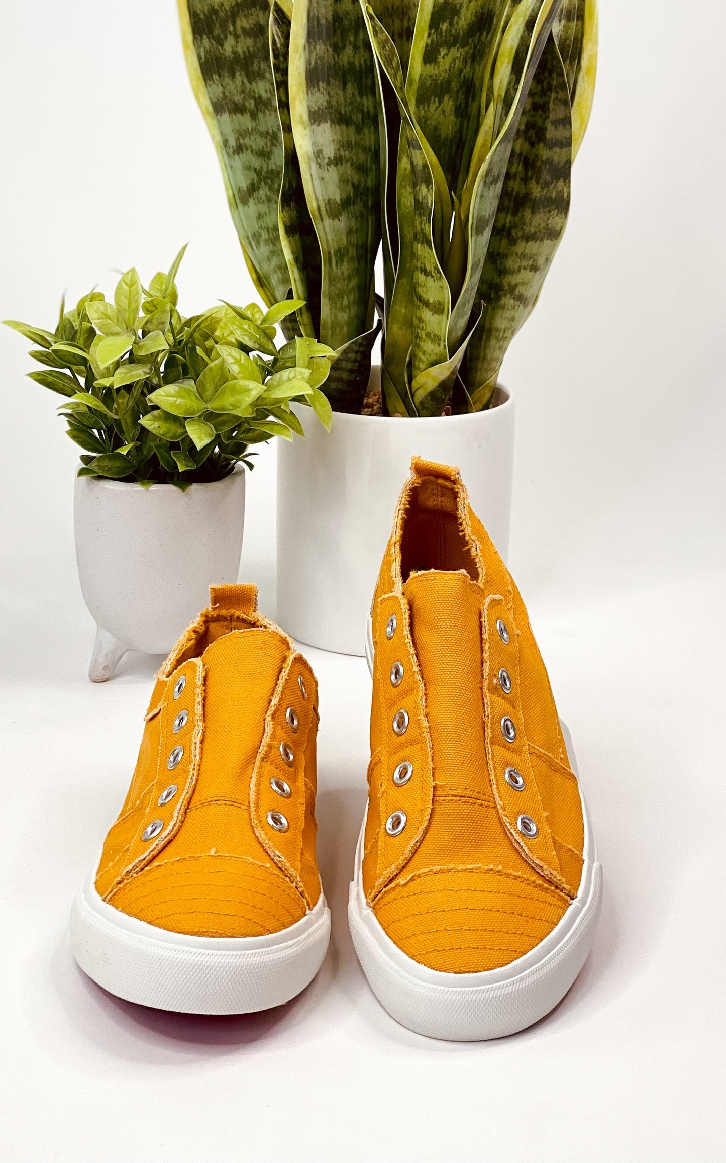 Corkys Babalu in Mustard