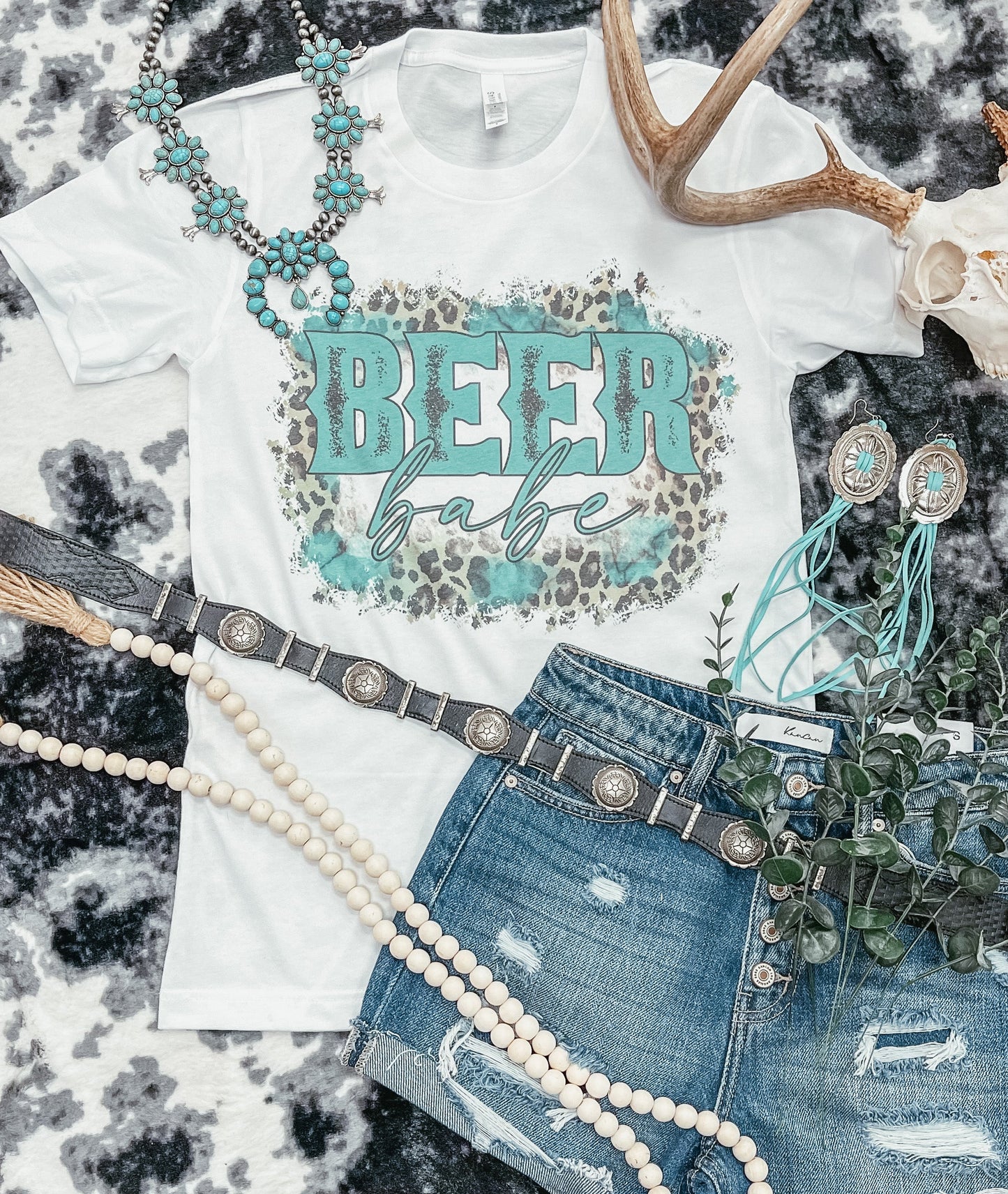 Turquoise Leopard Beer Babe