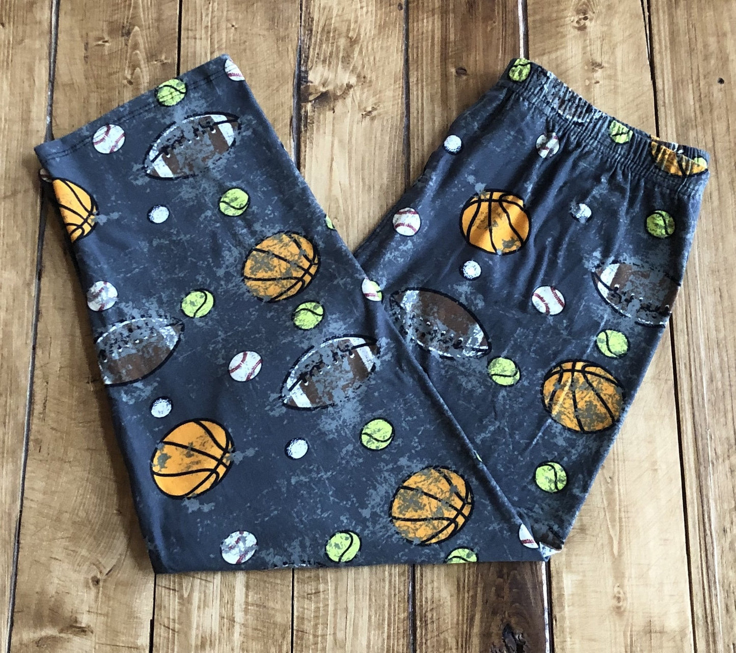 Vintage Varsity Capri Leggings