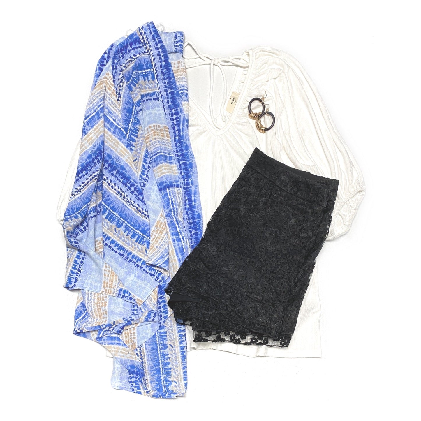 Gypsy Vibes Earrings in Black
