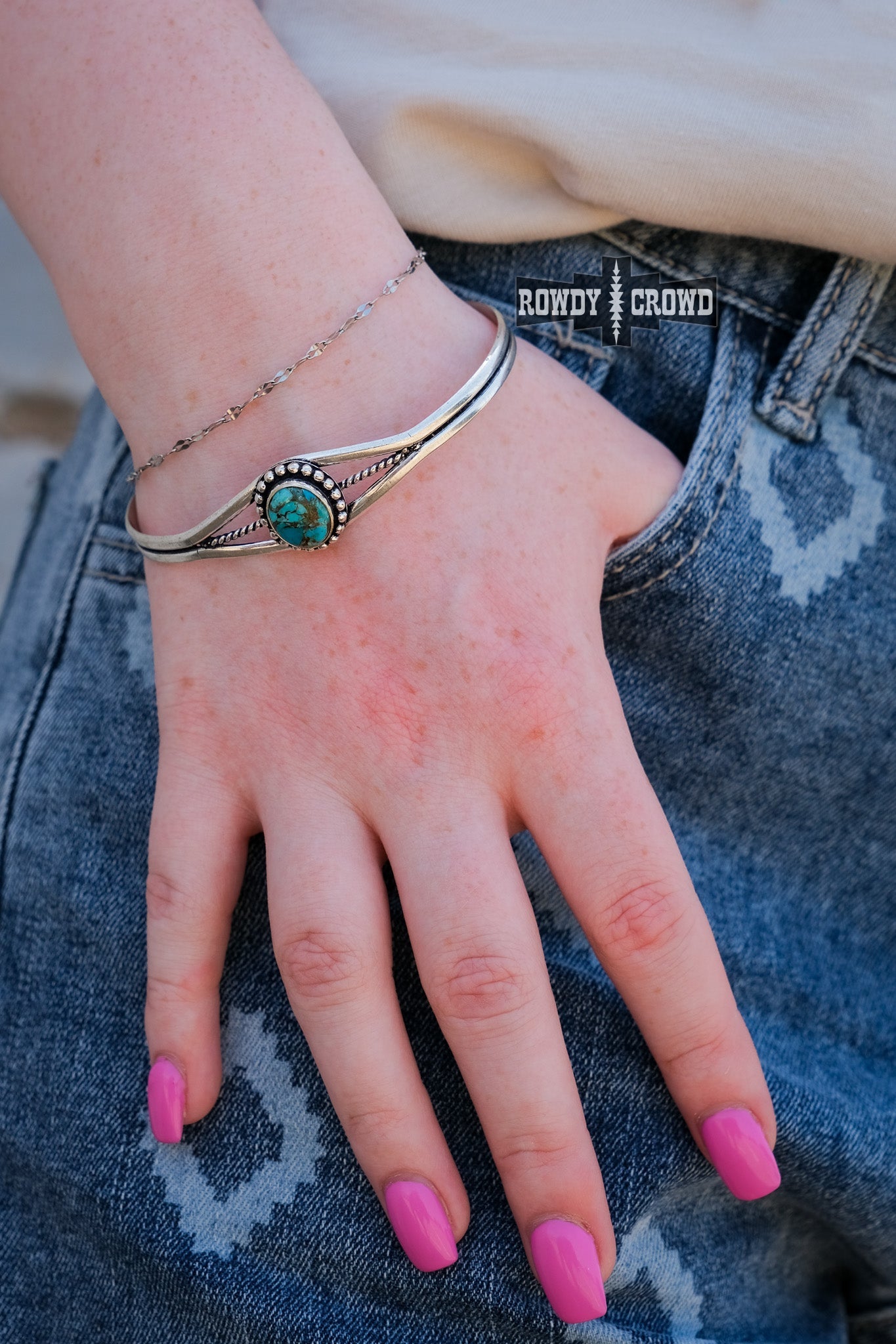 Western Cuff, Silver adjustable cuff, turquoise Jewelry, Western Jewelry, Western Accessories, western Jewelry, Western Wholesale, Western Fashion, Western Boutique, Wholesale Accessories, Wholesale Jewelry, turquoise stone cuff, turquoise stone western jewelry, authentic turquoise jewelry