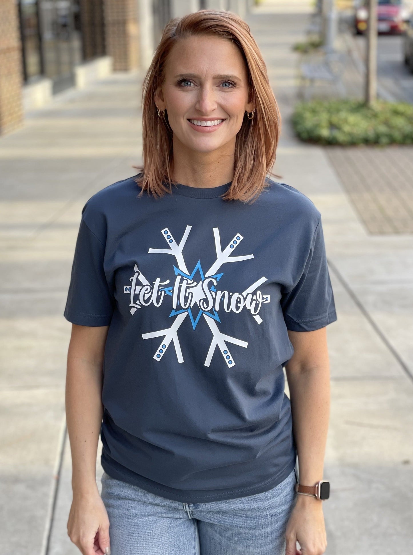 Let It Snow Graphic Tee