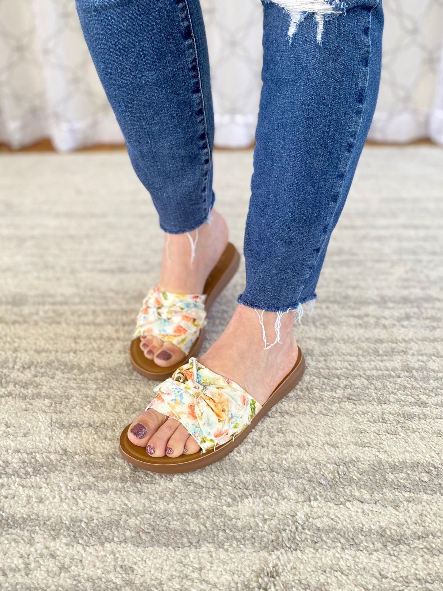 Saturn Sandal in Floral