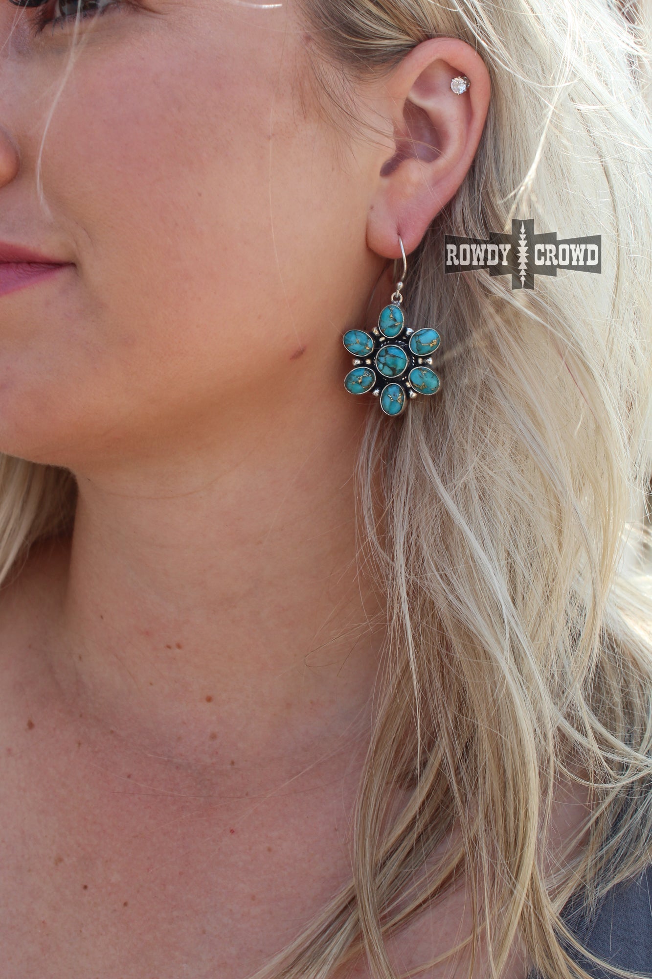 Western Accessories, Western Jewelry, Earrings for Women, Southwestern Jewelry, Western Jewelry Wholesale, Cowgirl Jewelry, Western Wholesale, Wholesale Accessories, Wholesale Jewelry, western boho earrings, silver and turquoise earrings, turquoise stone earrings, turquoise western earrings,  turquoise jewelry, turquoise earrings, western earrings, bar earring, real turquoise earring, real turquoise