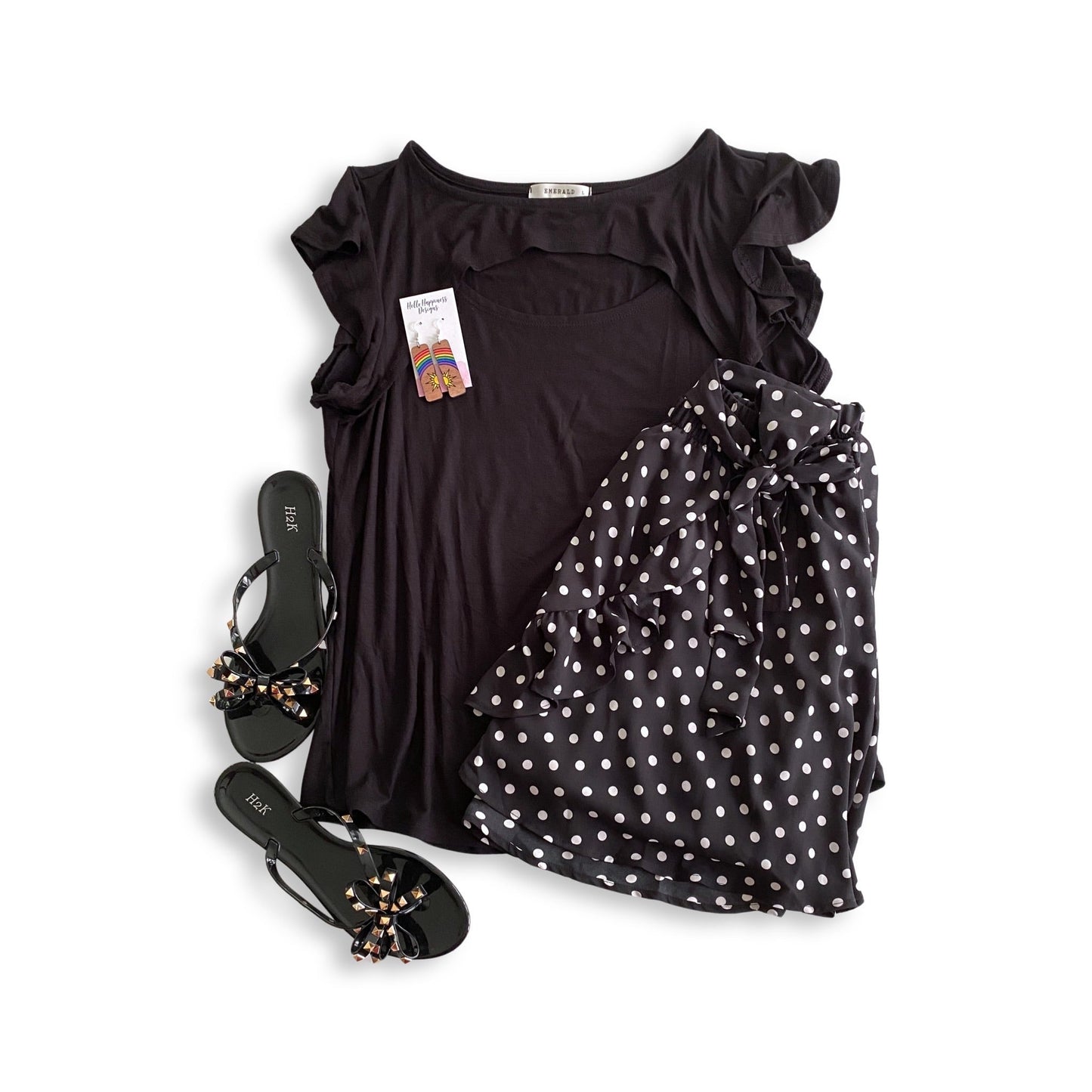 Bow-Youtiful Sandals in Black