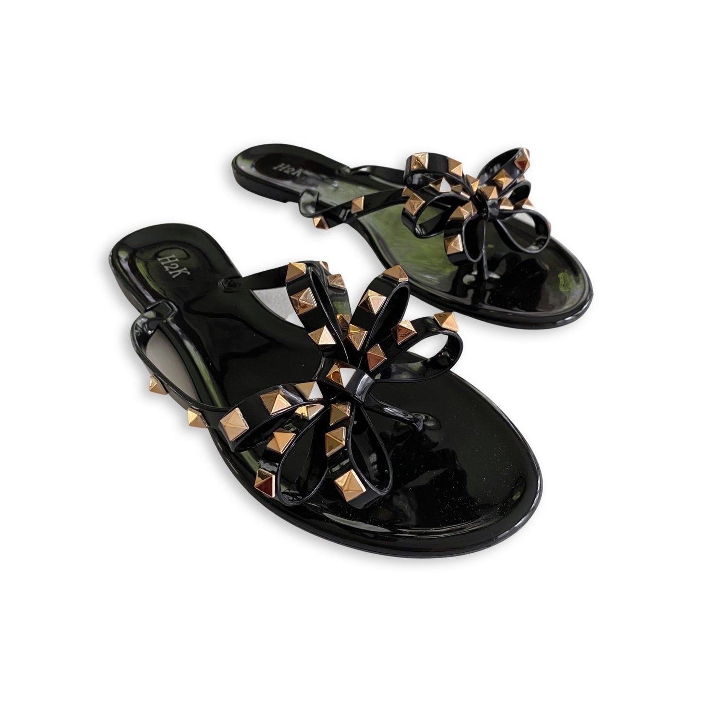 Bow-Youtiful Sandals in Black