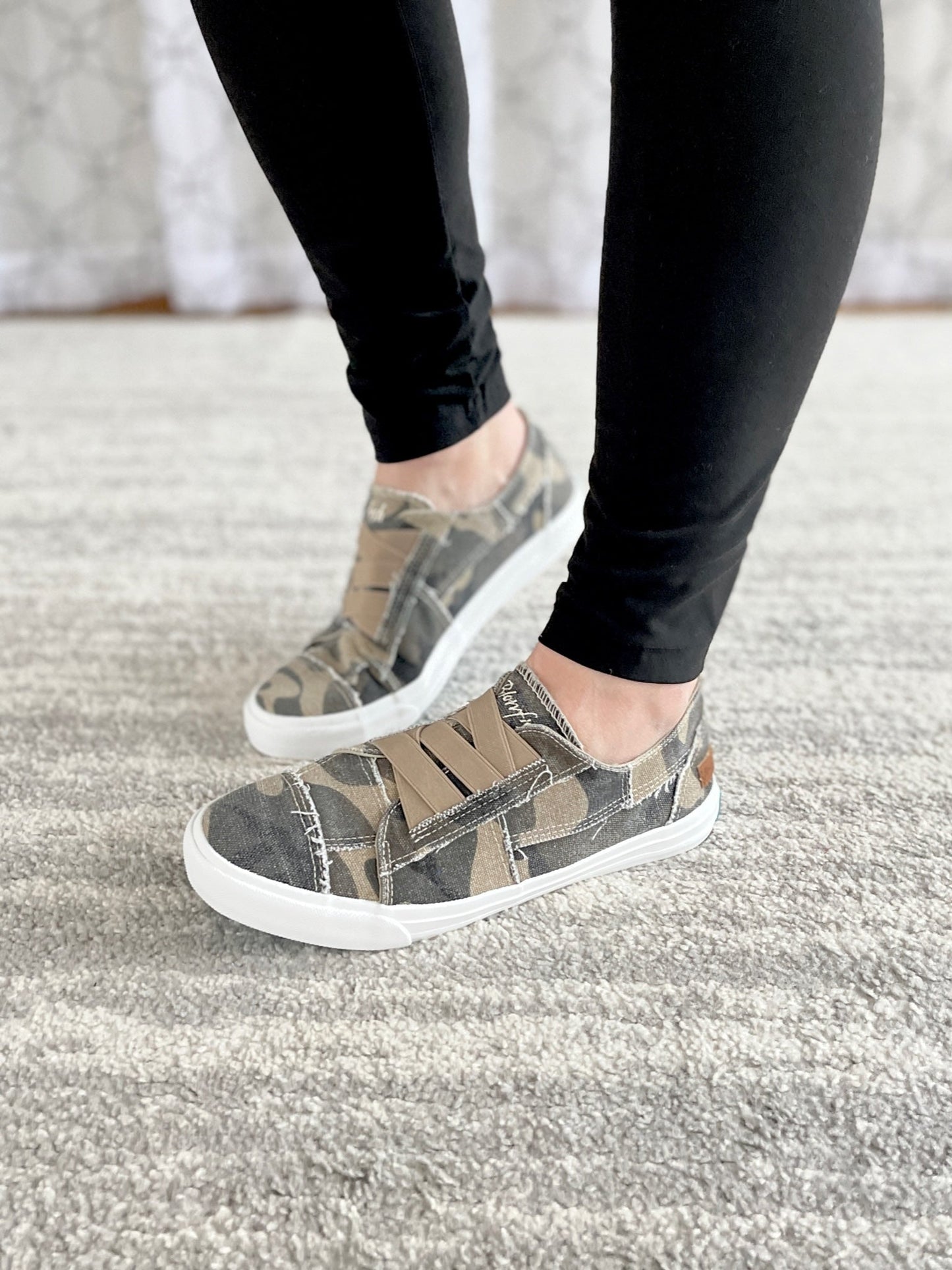 Marley Sneaker in Natural Camo