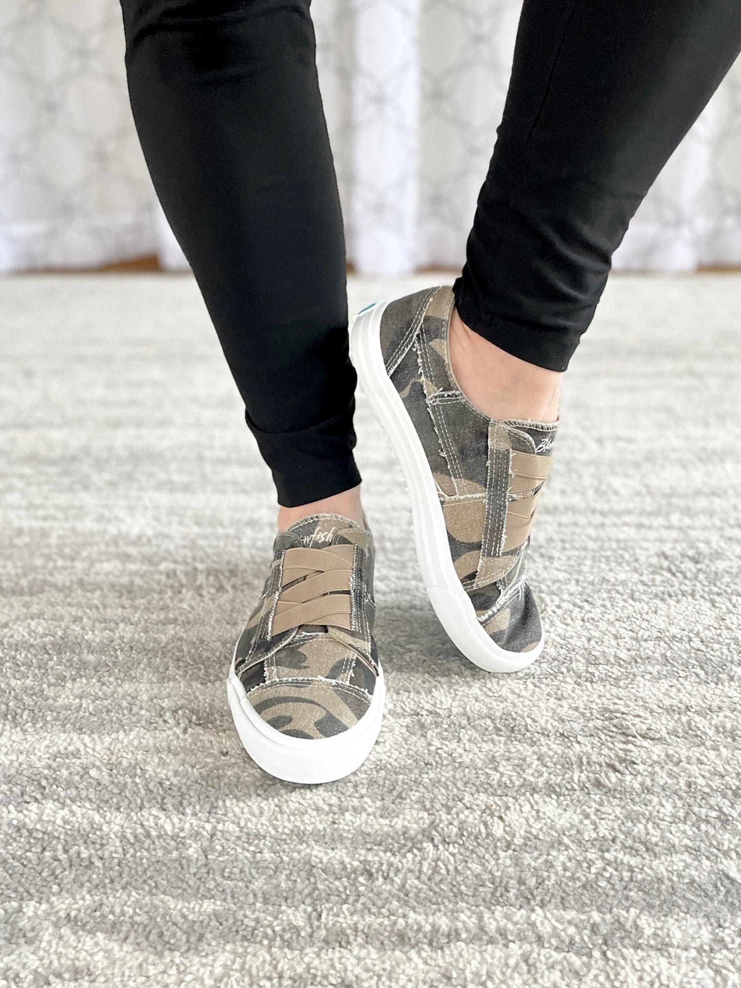 Marley Sneaker in Natural Camo
