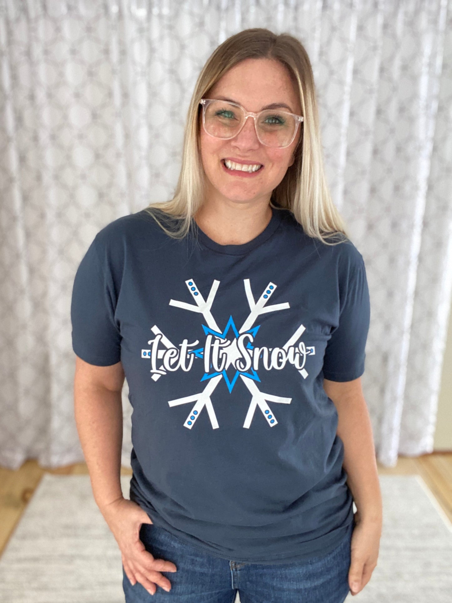 Let It Snow Graphic Tee