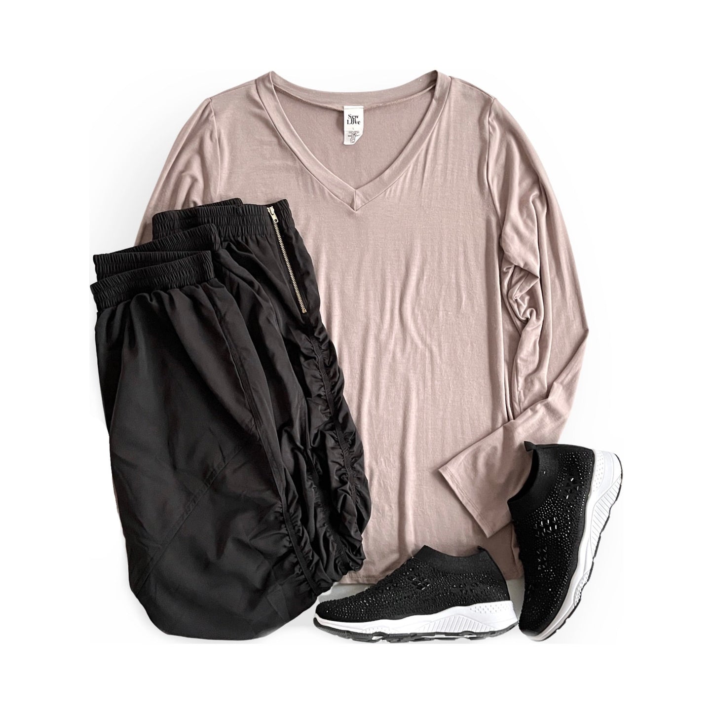 Fine and Dandy Sneakers in Black