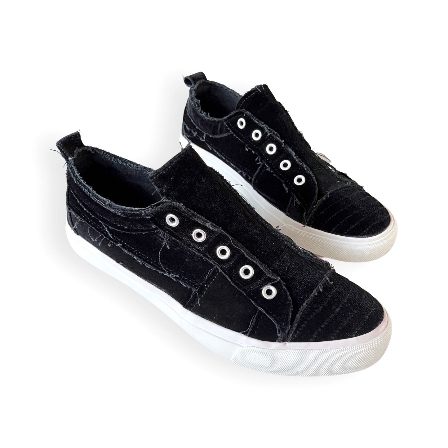 Black Velvet Babalu Shoes
