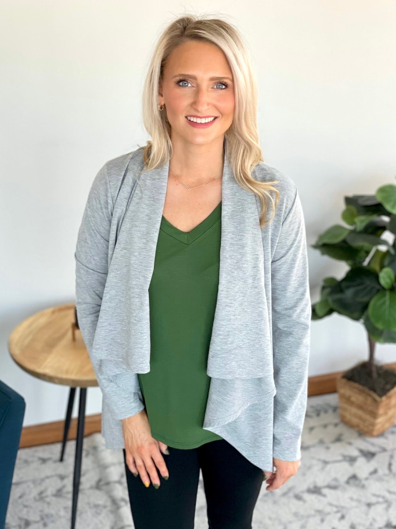 Love Story Cardigan in Grey
