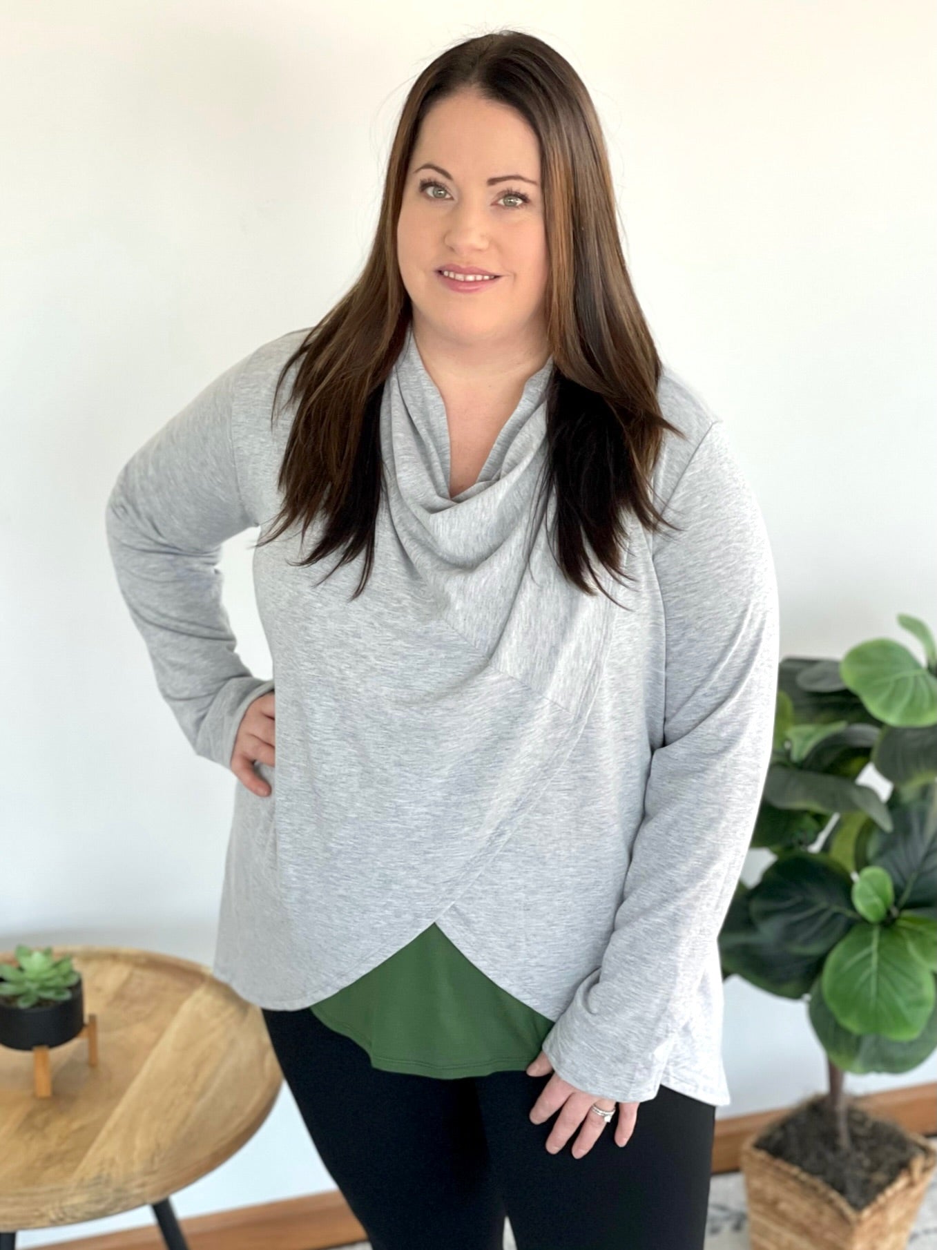 Love Story Cardigan in Grey