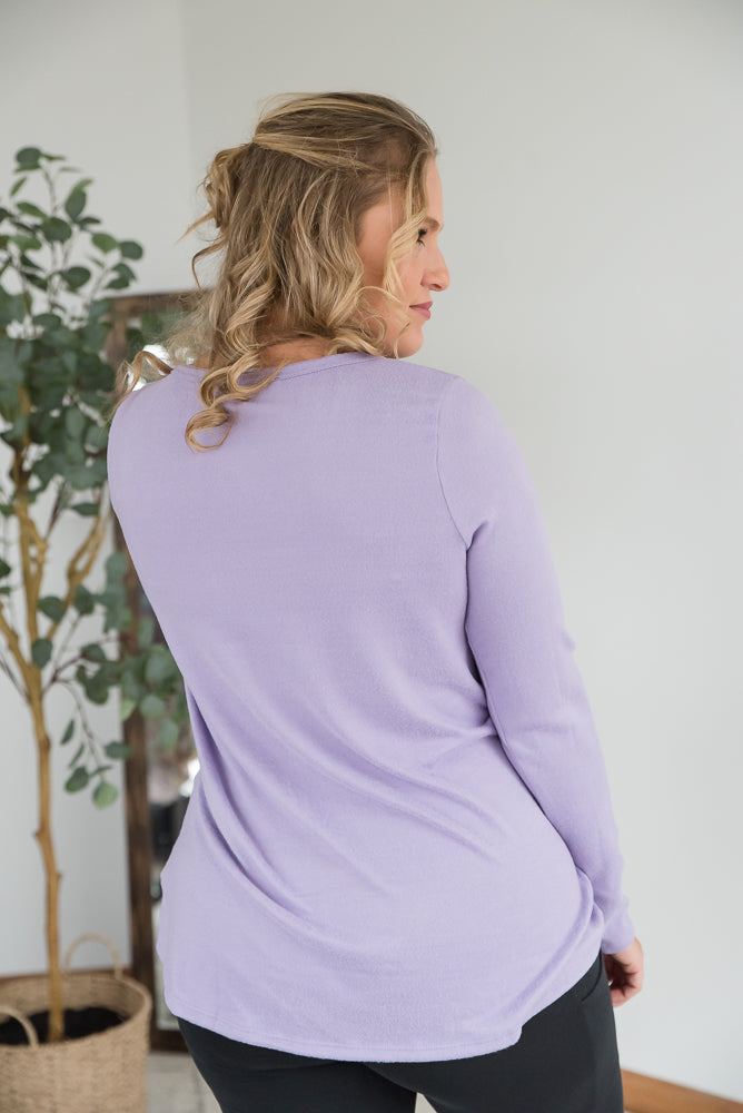 A Notch Above Top in Lilac