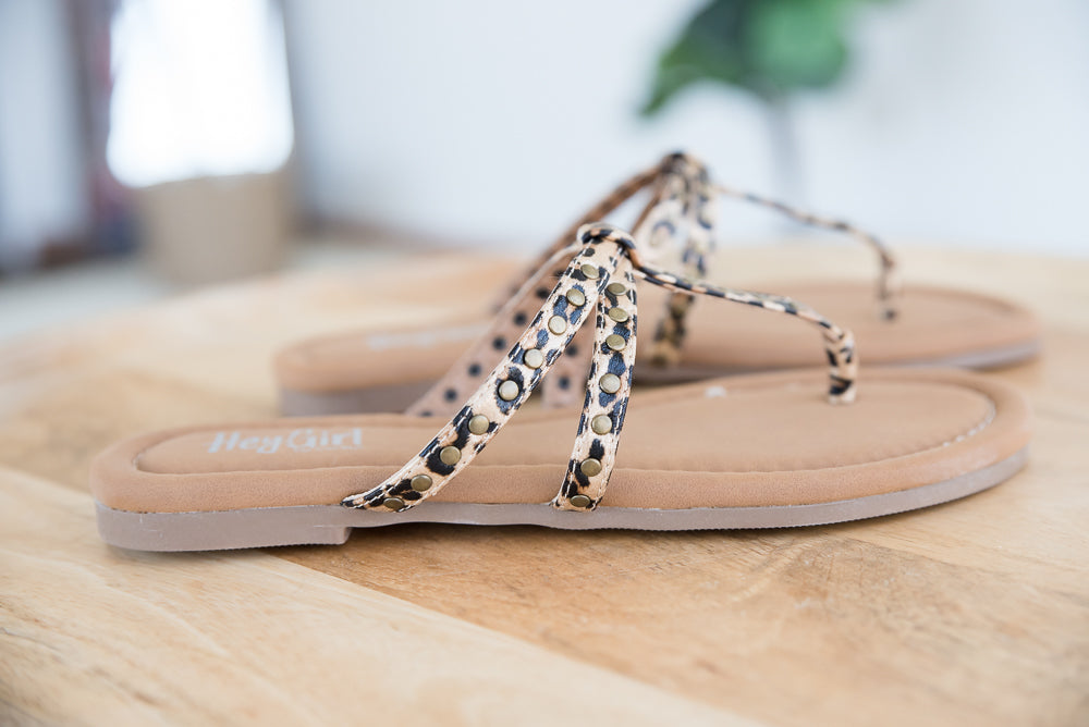 Swimsuit Sandals in Gold Leopard