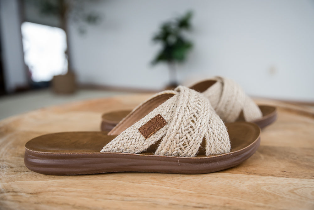 Show Sandal in Natural Jute