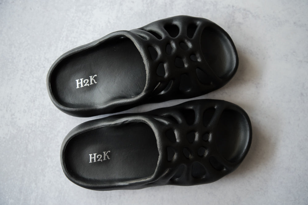 Fiona Sandals in Black