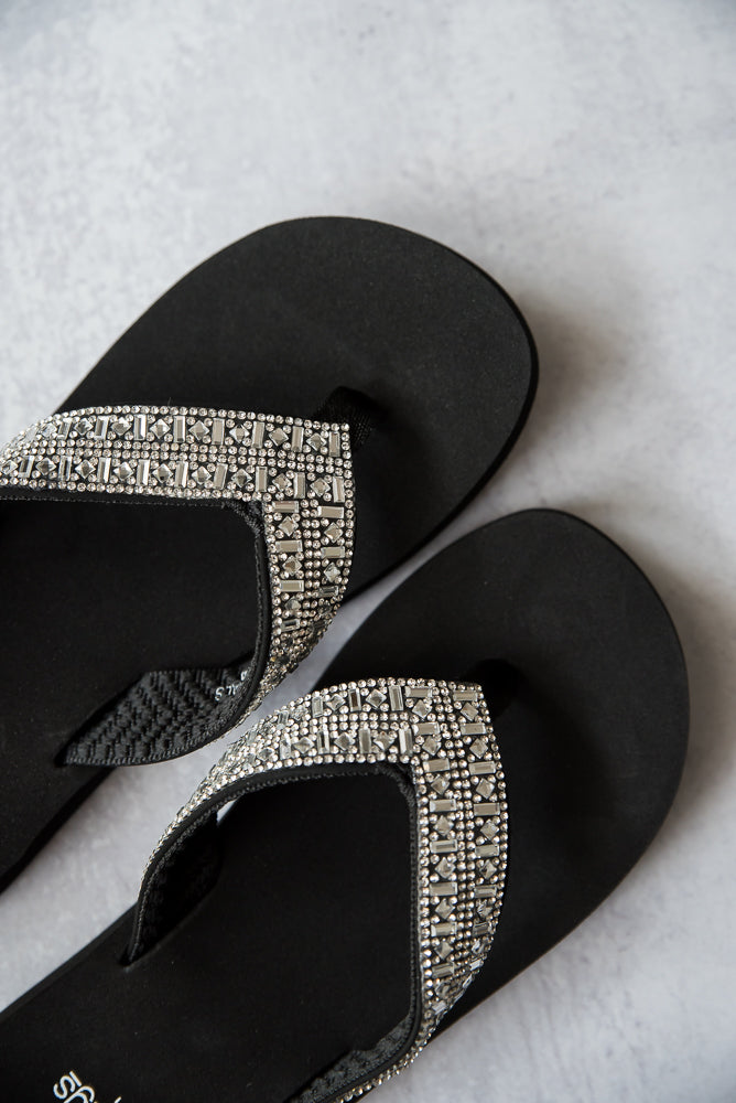 Hibiscus Sandals in Crystal Clear