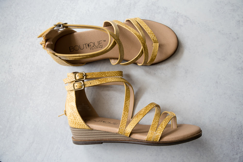 Sweet Tea Sandals in Yellow
