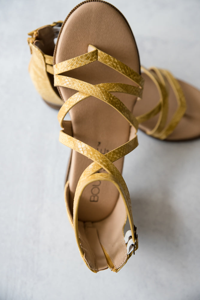 Sweet Tea Sandals in Yellow
