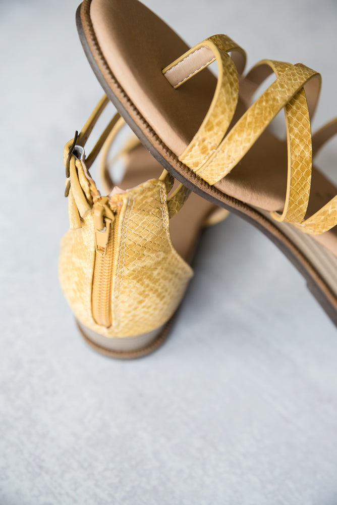 Sweet Tea Sandals in Yellow