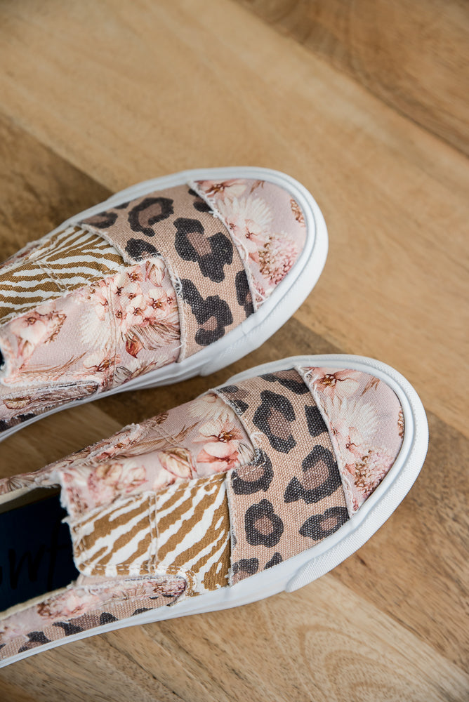 Maddox Sneaker in Taupe Tropic