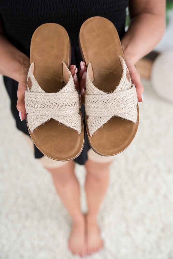 Show Sandal in Natural Jute