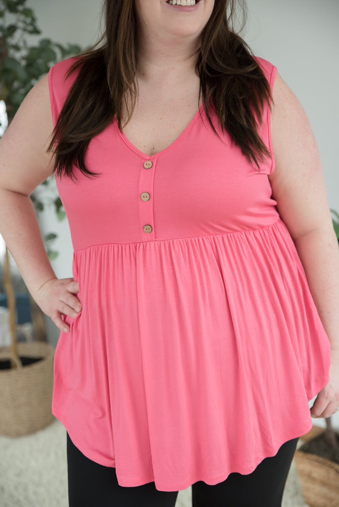 Keepin' Up Tank in Coral