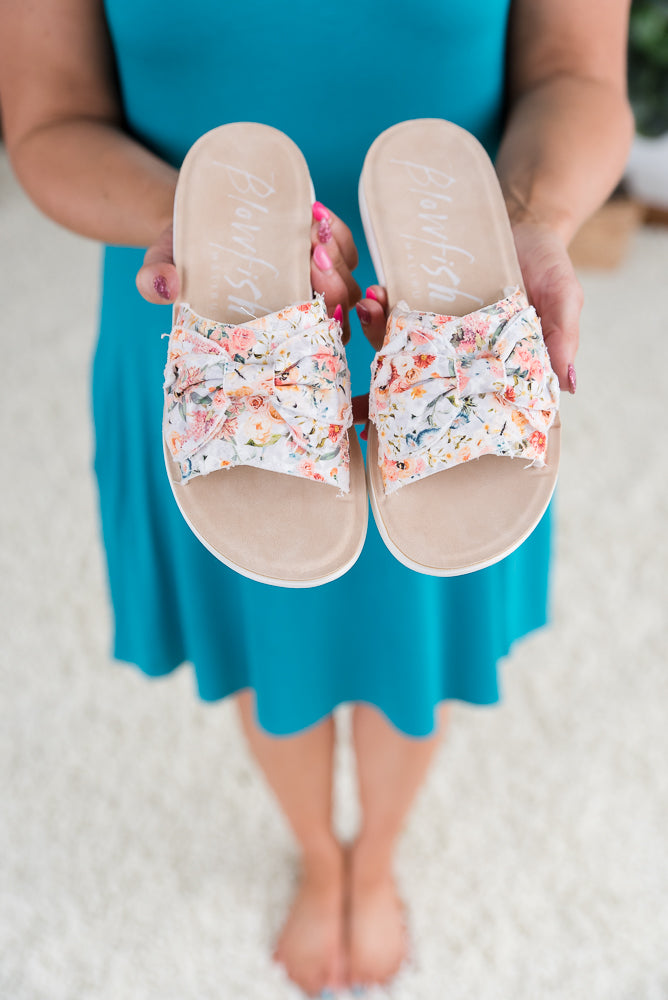Saturn Sandal in Off White Tea Cup