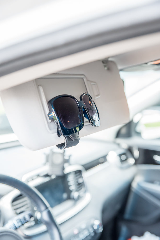 Hold On Visor Clip in Black