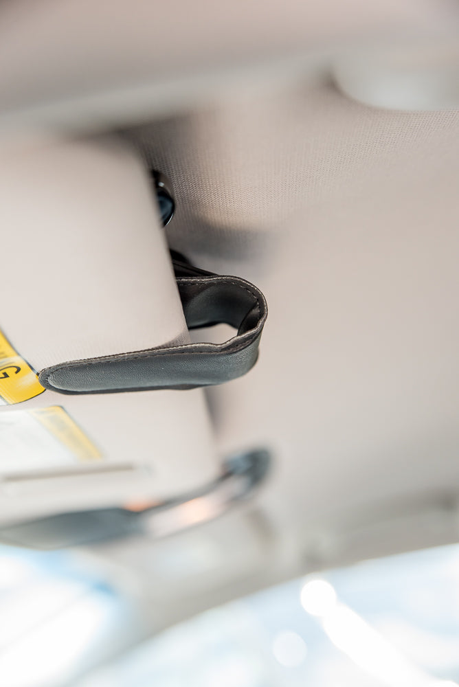 Hold On Visor Clip in Black