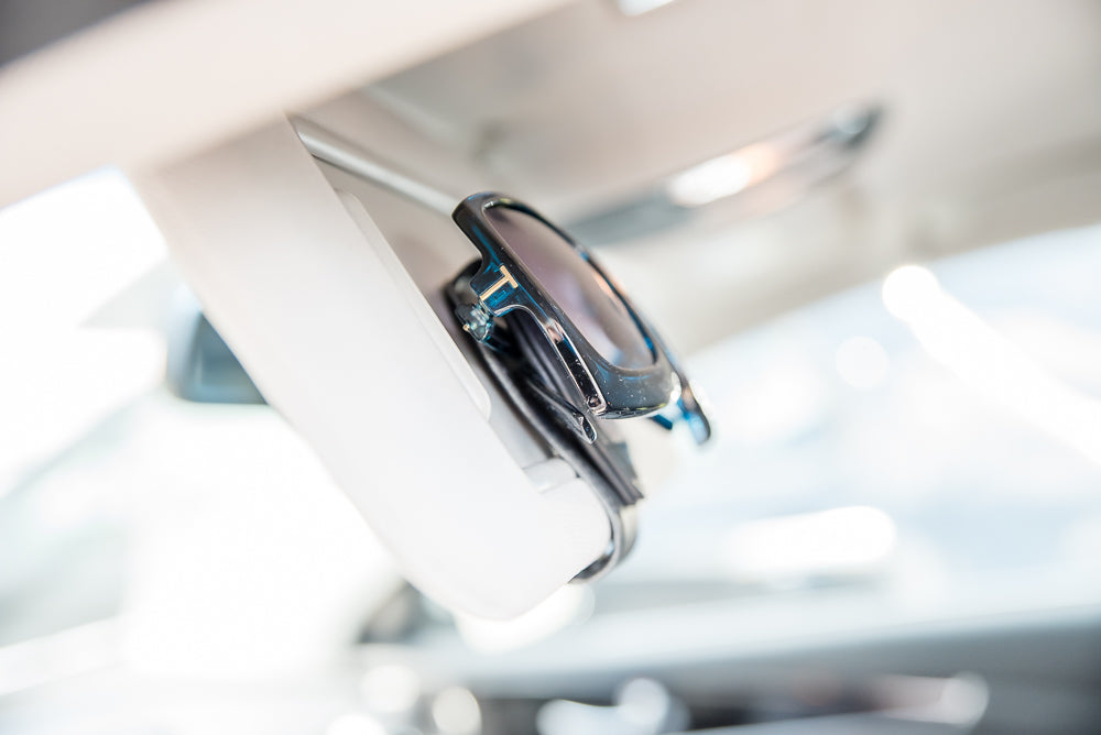 Hold On Visor Clip in Black