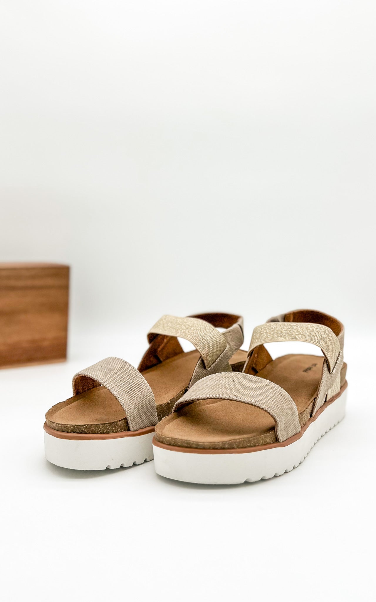 Not Rated Asuma Sandals in Champagne