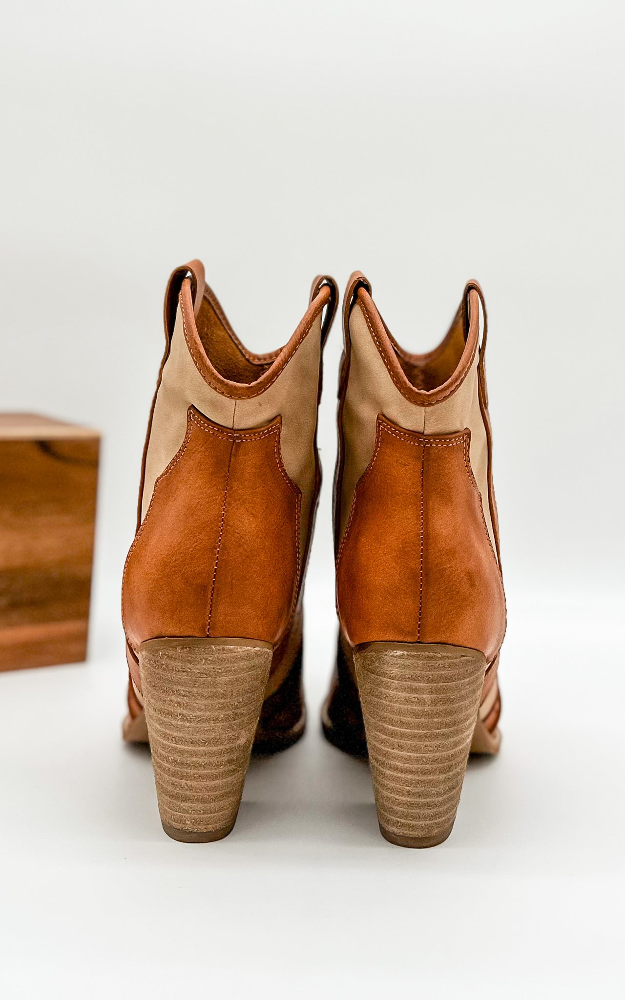 Beast Autumn Booties in Camel