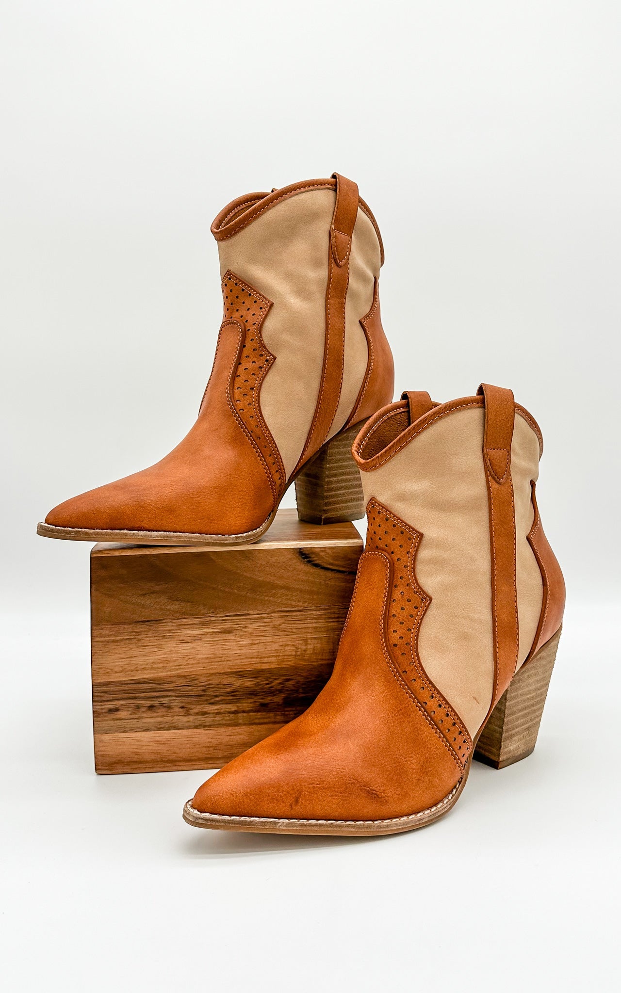 Beast Autumn Booties in Camel