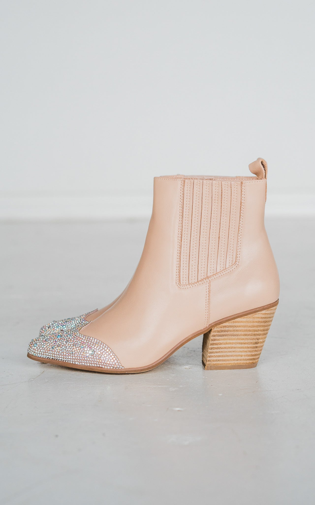 Matisse Blake Bootie in Natural