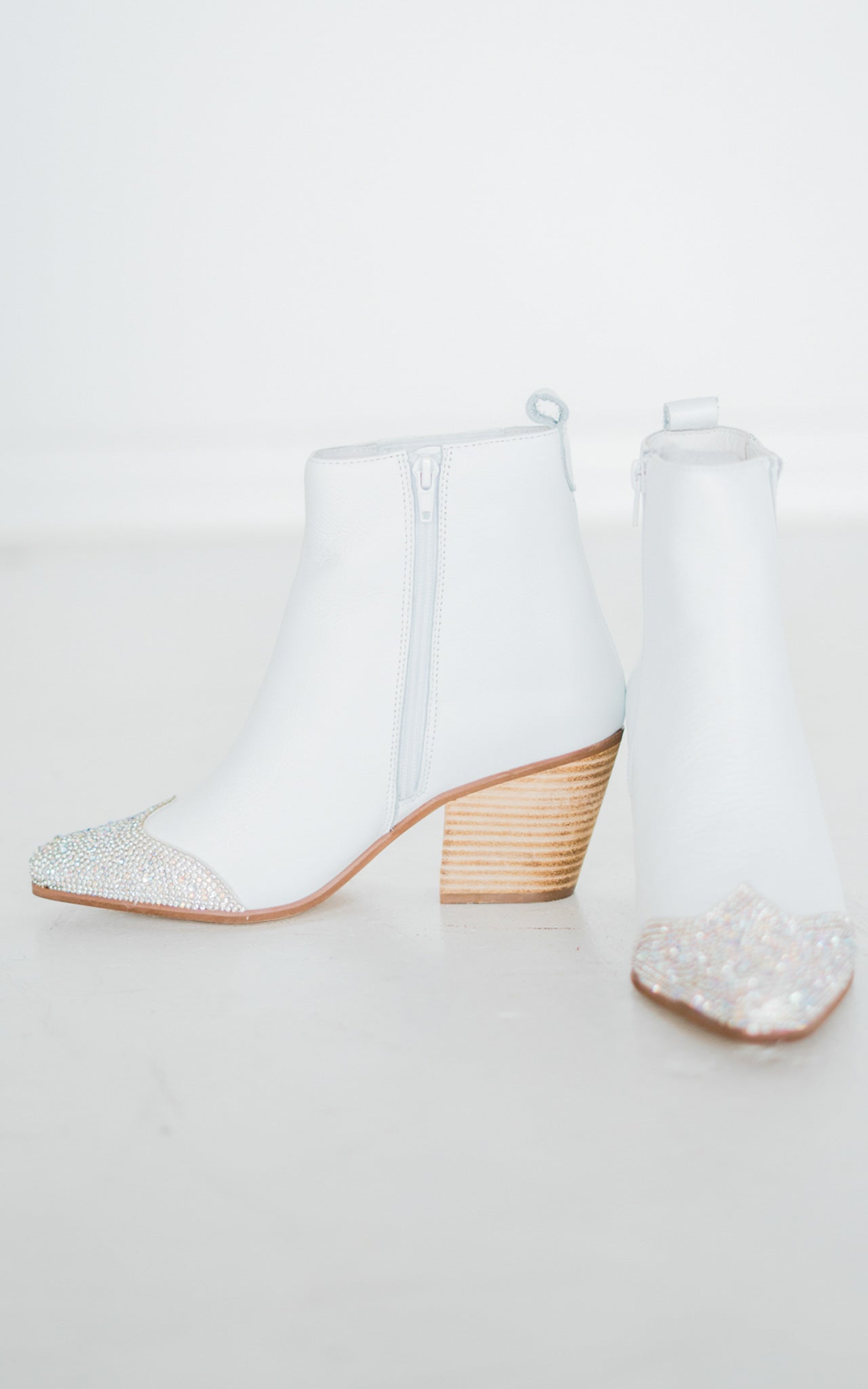 Matisse Blake Bootie in White