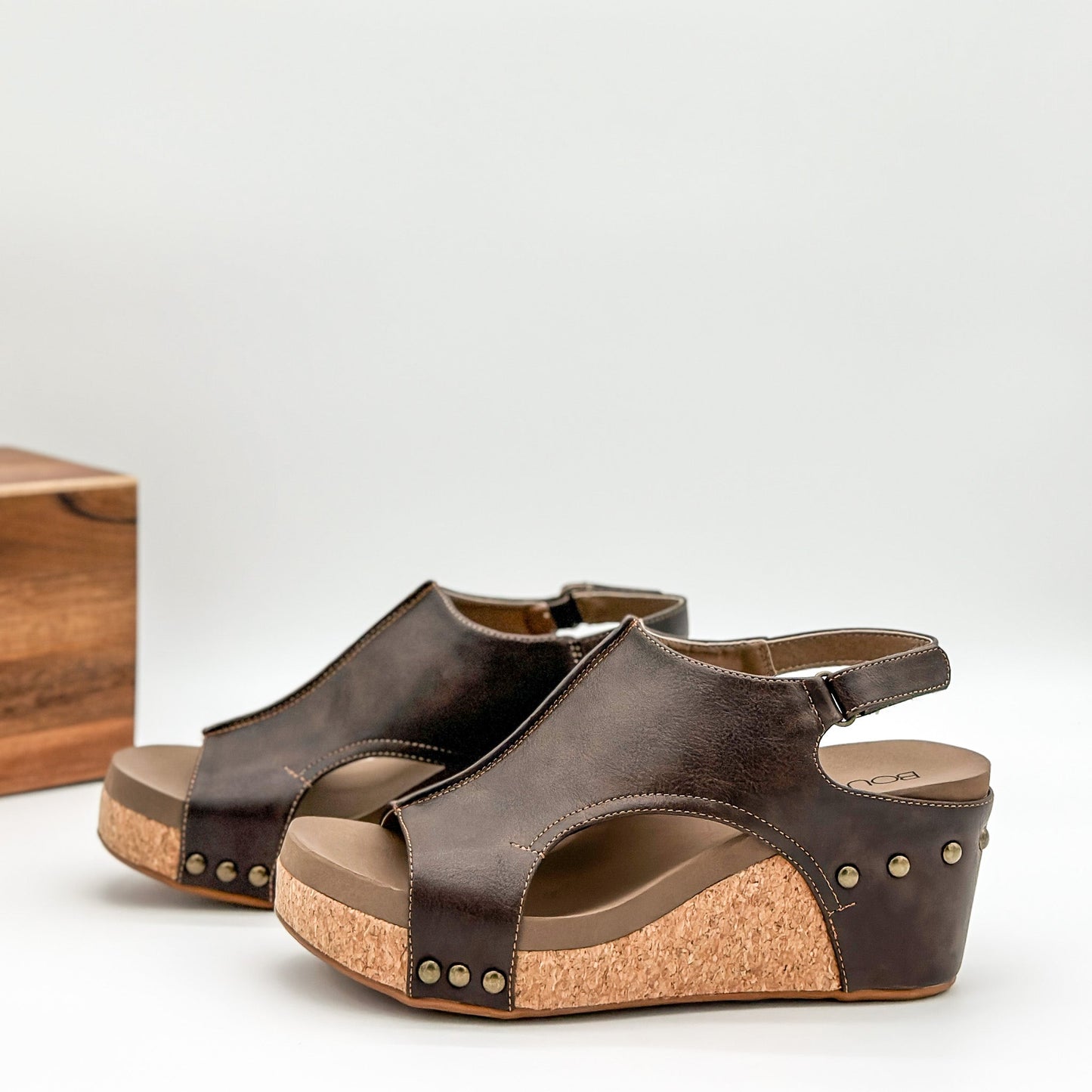 Corkys Carley Wedge in Chocolate