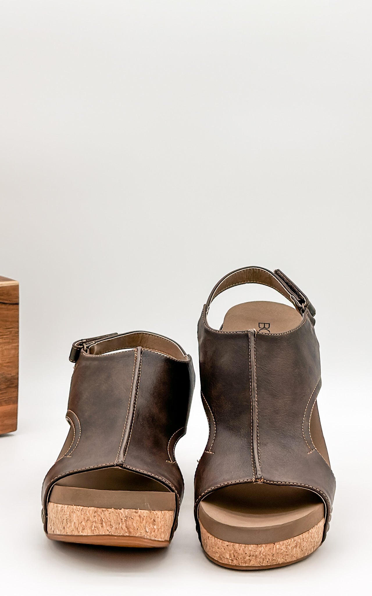 Corkys Carley Wedge in Chocolate