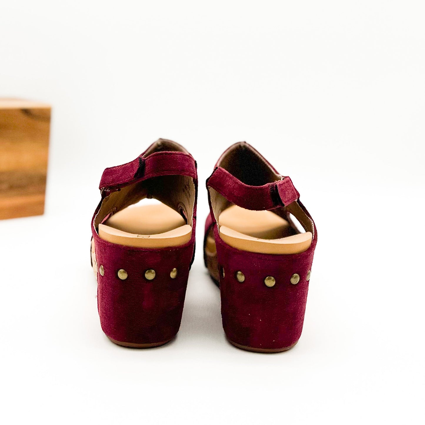 Corkys Carley Wedge in Dark Red Suede