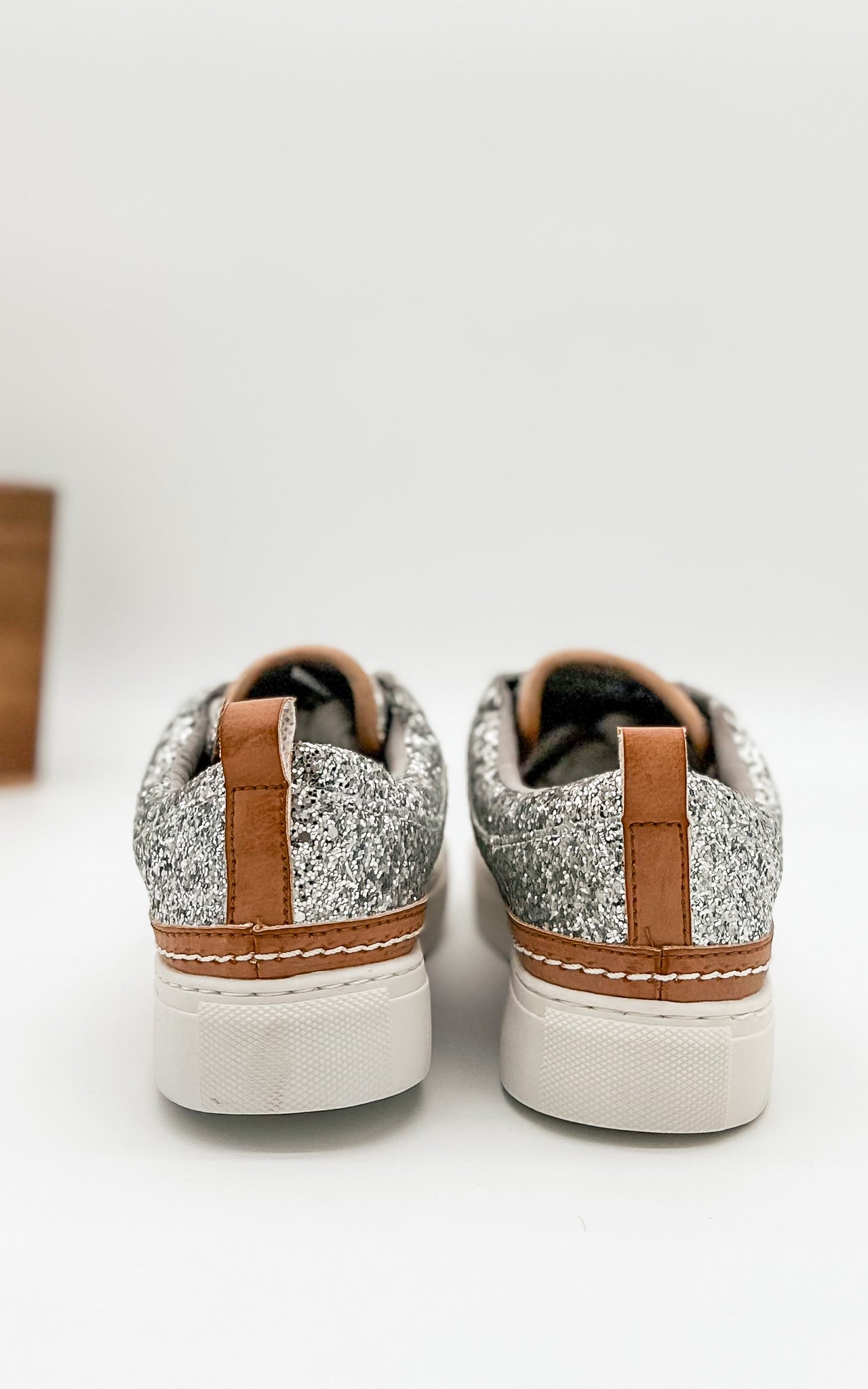 Not Rated Chestnut Glitter Sneakers in Silver