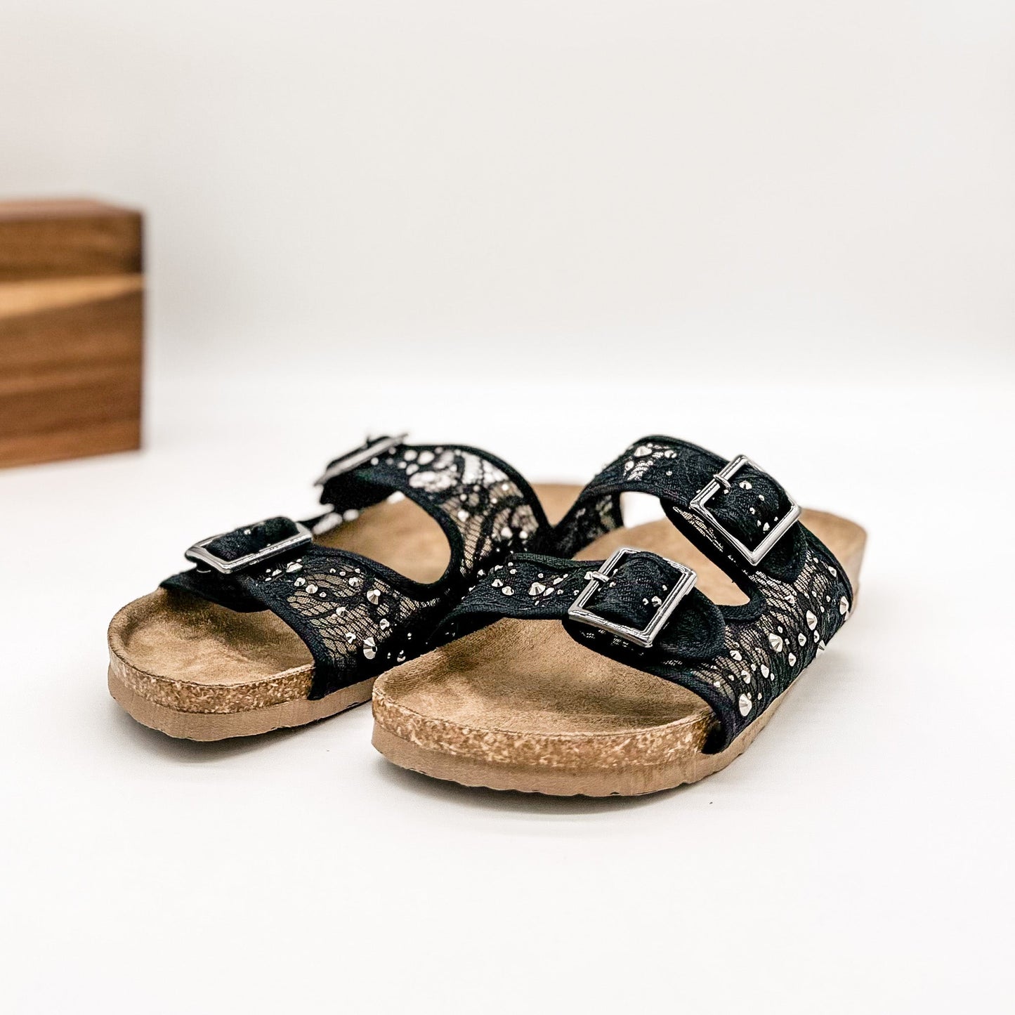 Not Rated Clover Sandal in Black