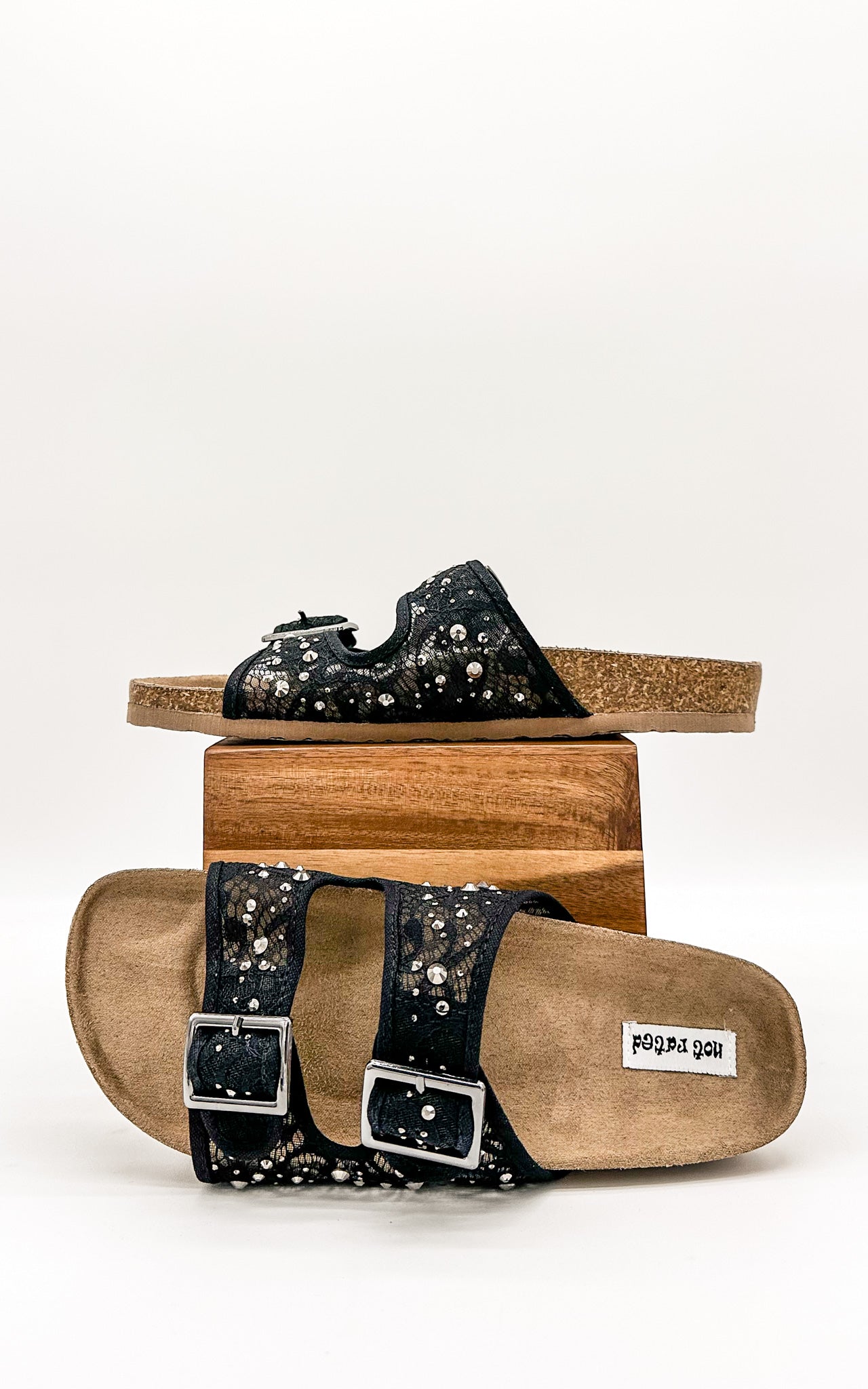 Not Rated Clover Sandal in Black