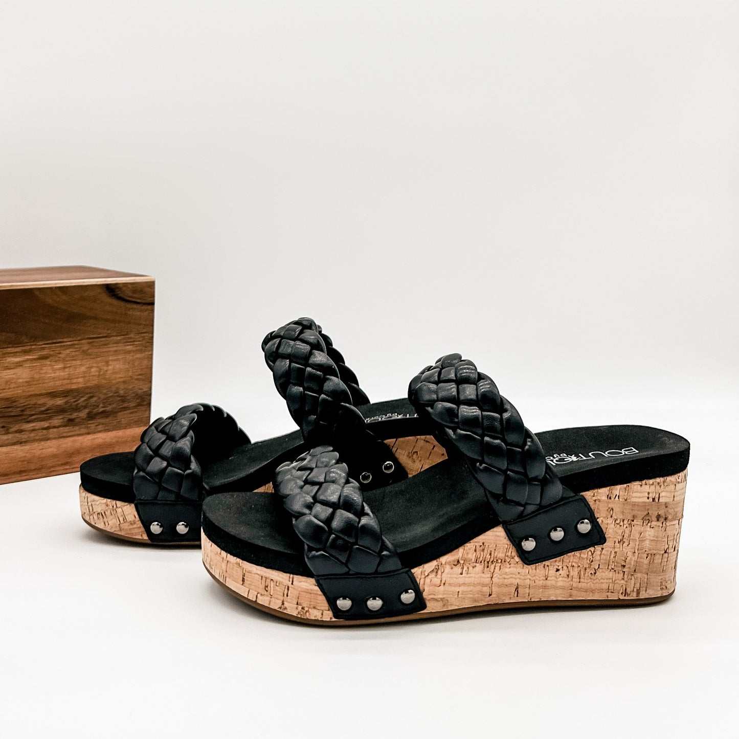 Corkys Delightful Wedge in Black