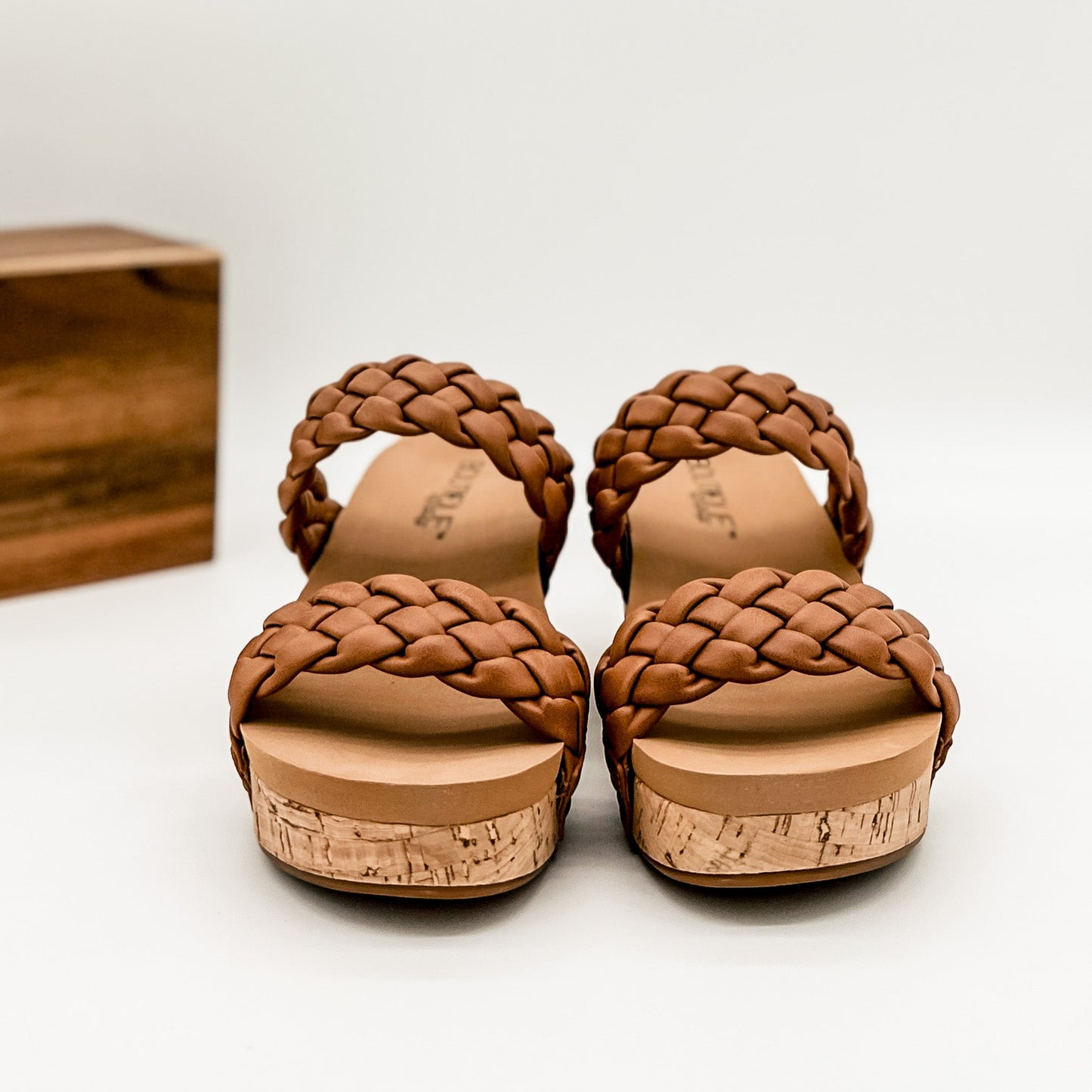 Corkys Delightful Wedge in Cognac