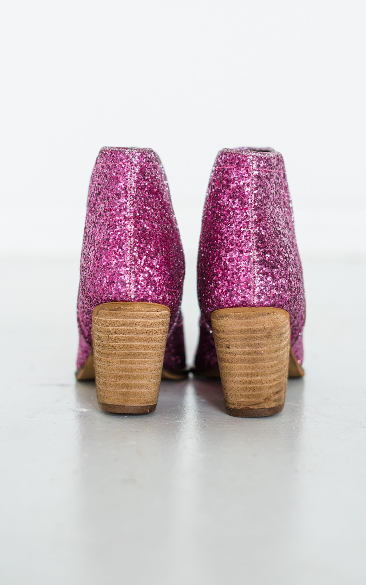Not Rated Fiera Booties in Fuchsia