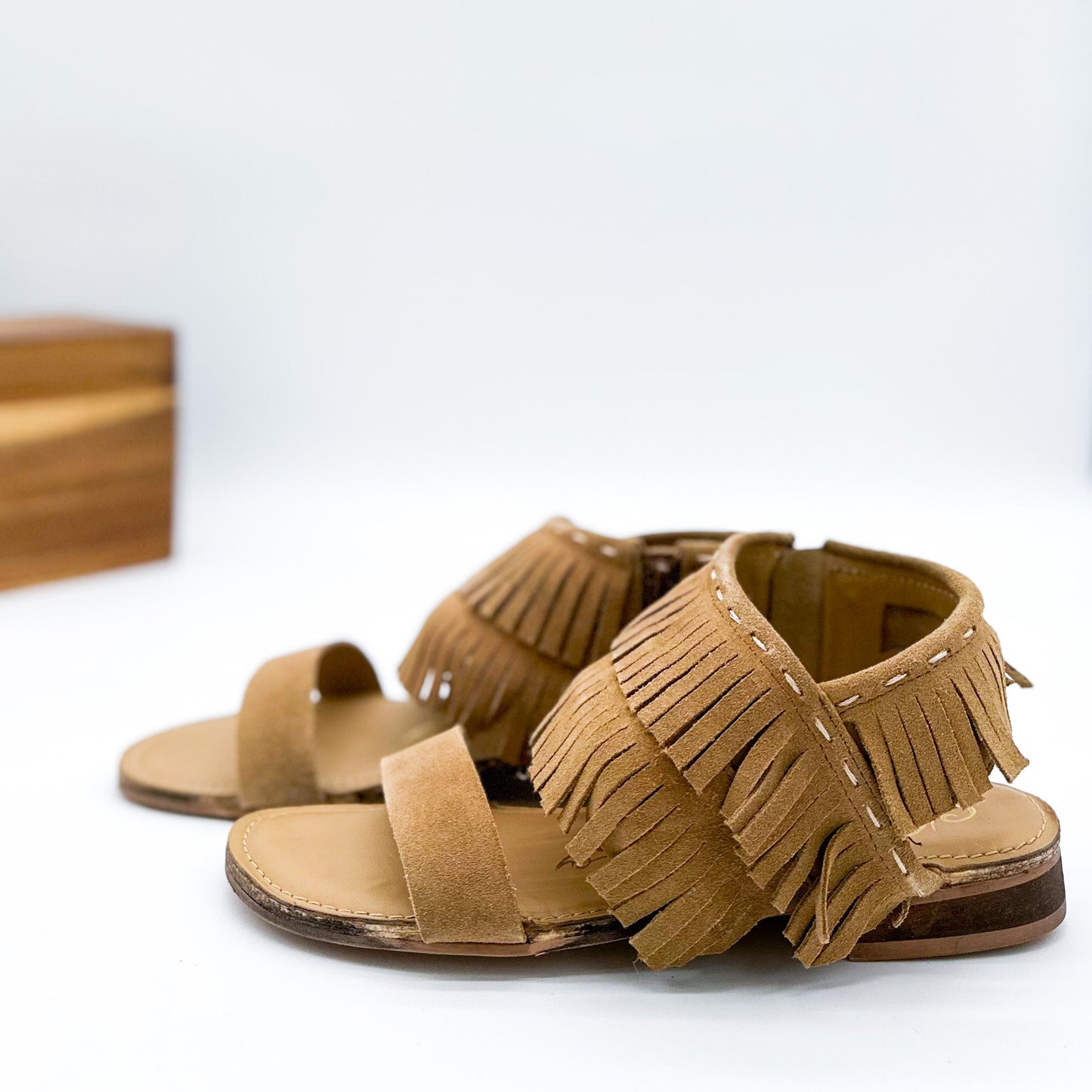 Naughty Monkey Fringe Star Sandal in Tan