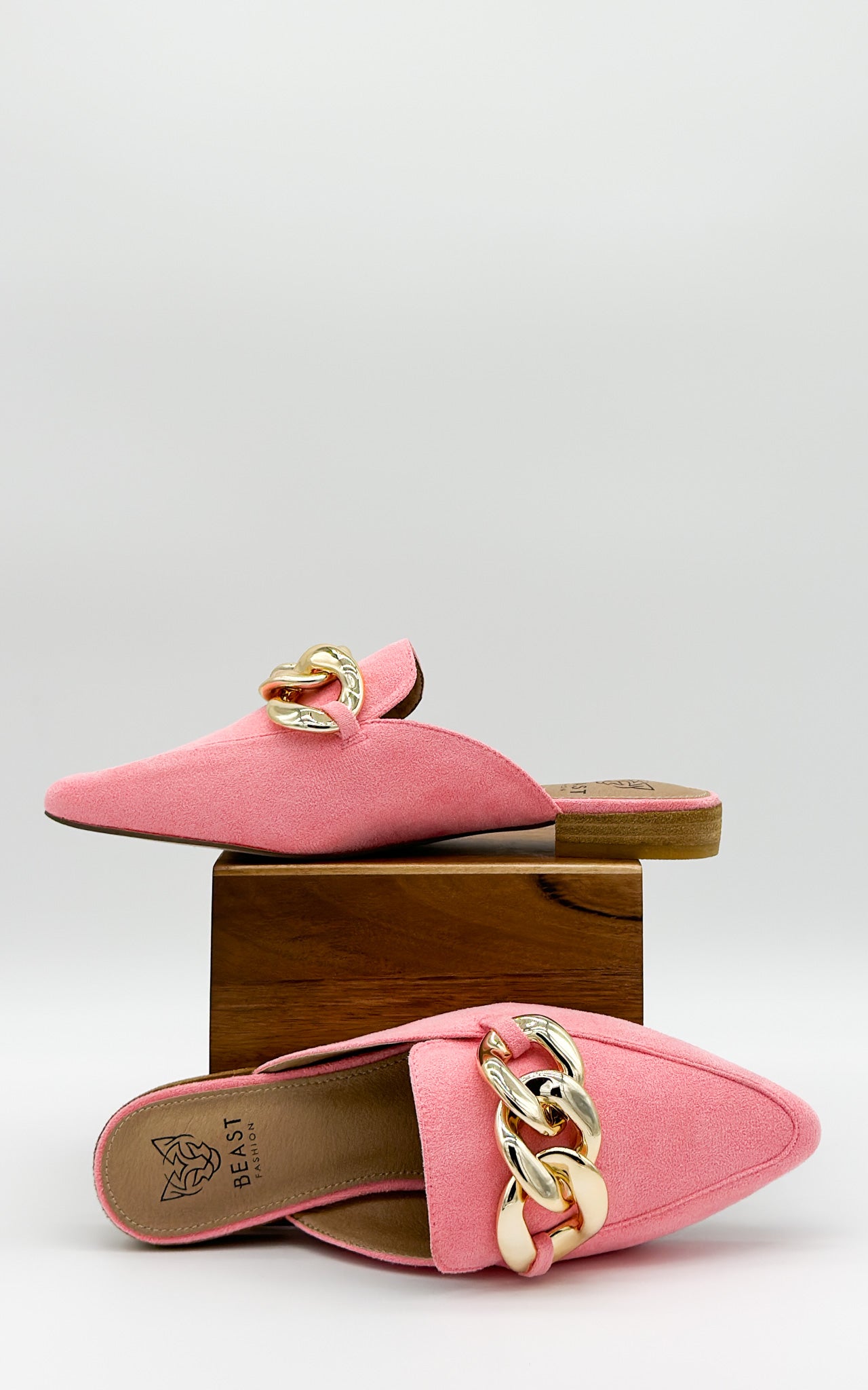 Beast Gem Flats in Pink